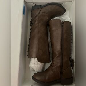 Little girls brown knee high boots size 11